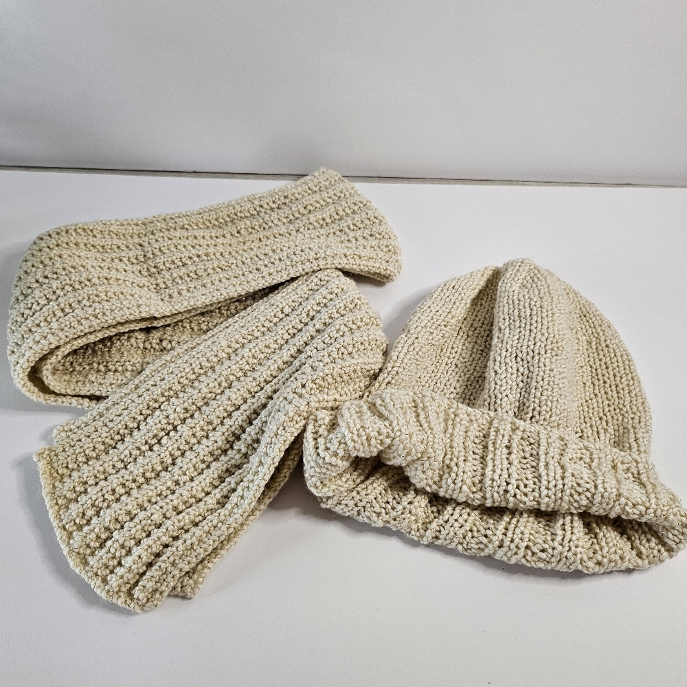 Cream Handmade Knit Scarf Hat Set With Gold Metallic Fibers Winter Cold Weather
